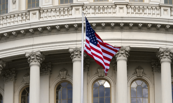 Drapeau américain - cryptoecho.fr